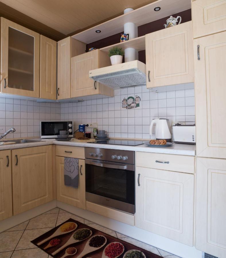 Ferienwohnung Am Gaesschen 罗斯海姆 外观 照片