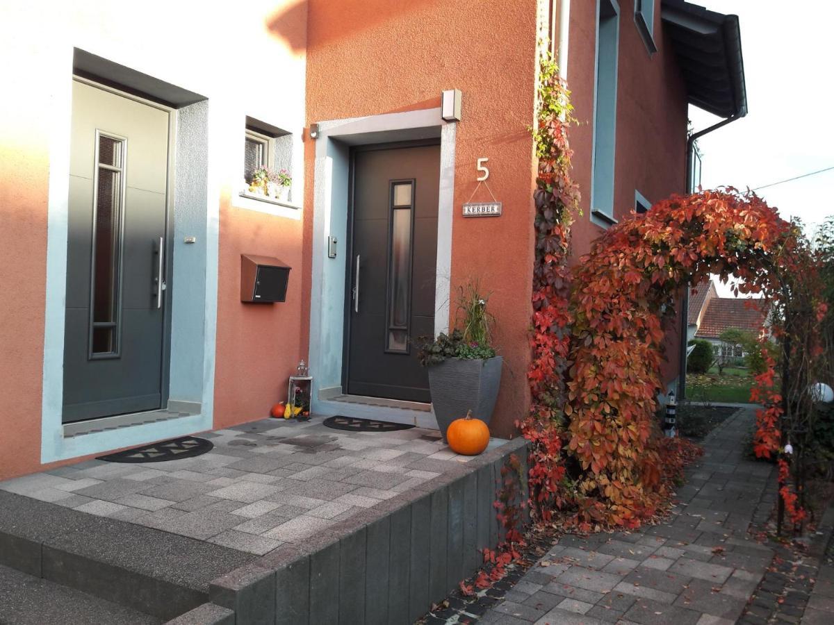 Ferienwohnung Am Gaesschen 罗斯海姆 外观 照片